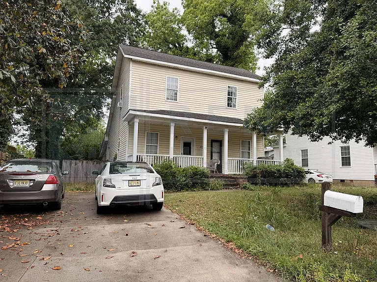 521 Georgia St — Photo 1