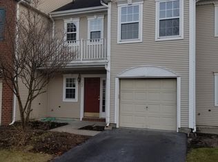 22 Painted Wagon Rd, Holmdel, NJ 07733