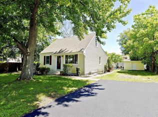 6 Steinhardt Ave, Old Bridge, NJ 08857