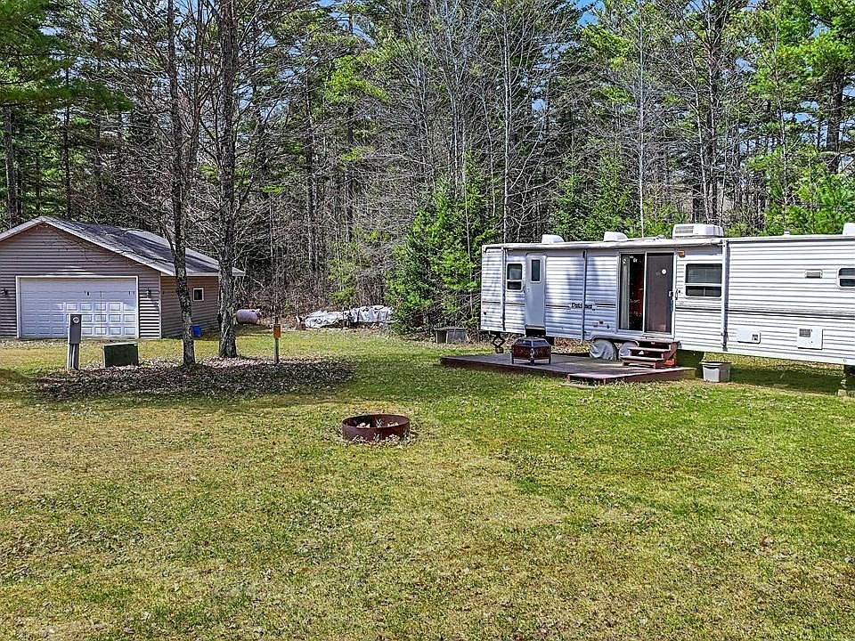 1st image of 2586 Bearskull Rd