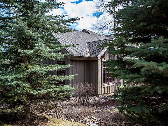 3rd image of 2239 Larkspur Ln