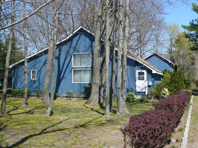 172 Concourse, Brightwaters, NY, 11718