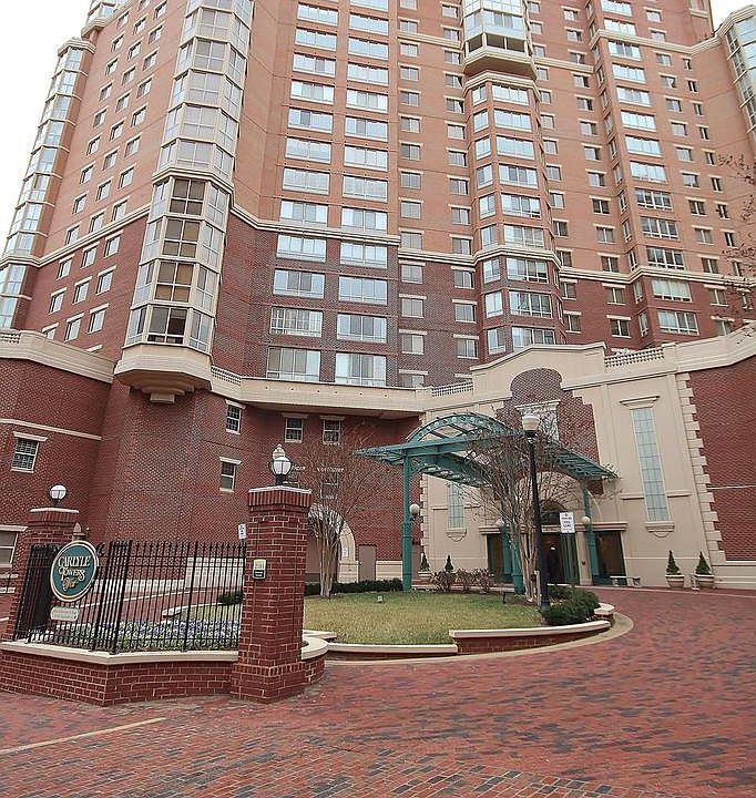 1st image of 2181 Jamieson Ave #3