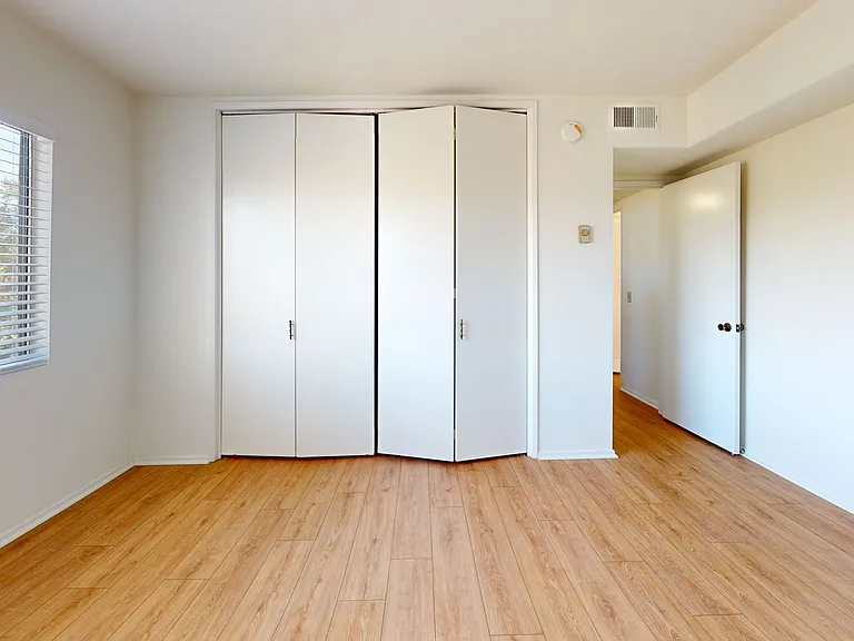 972 E California Blvd #306 — Photo 8