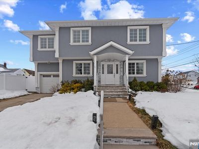 86 Hillman Dr, Elmwood Park, NJ, 07407