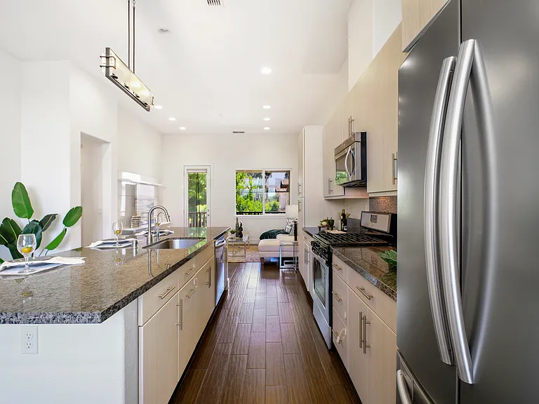 1336 N Capitol Ave #6 — Photo 22