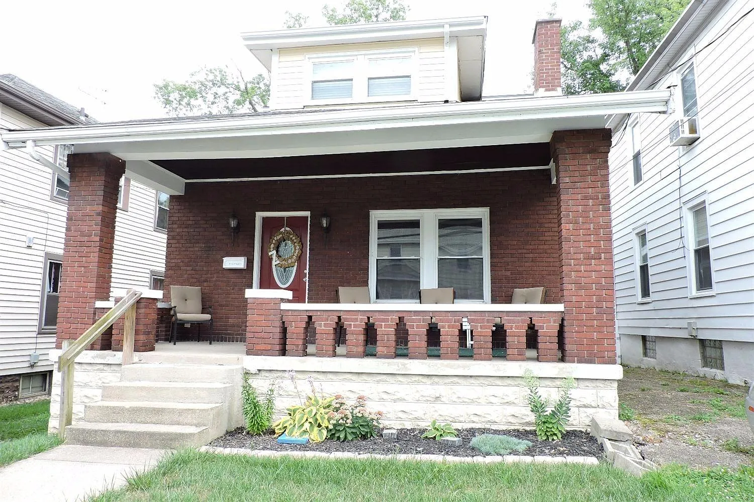 317 E 47th St photo 1