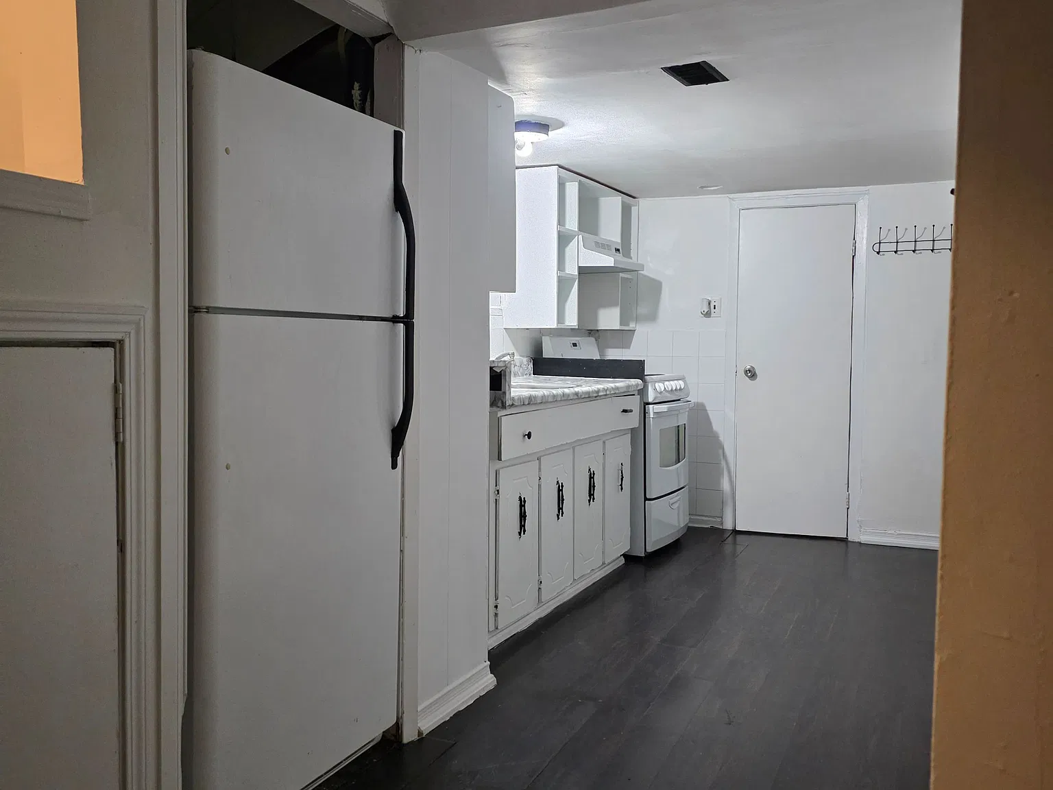 2 bed, $1,750 — Photo 2