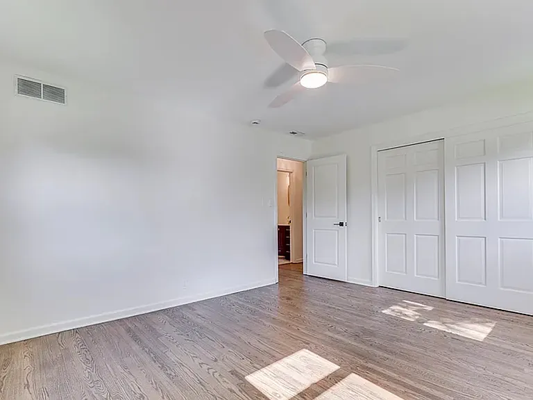 11506 Rolling Springs Dr — Photo 23