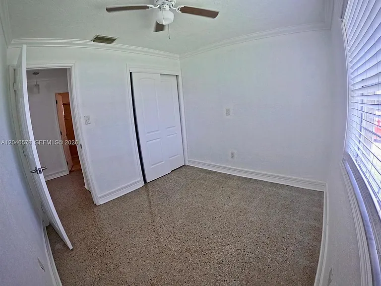 5720 SW 38th Ct — Photo 24