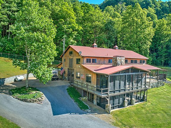 5th image of 210 Chandler Cove Rd