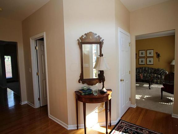 5th image of 6016 Farmcreek Ct