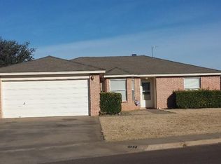 1014 Iola Dr, Lubbock, TX 79416