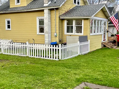 27 Bernice St Photo 1