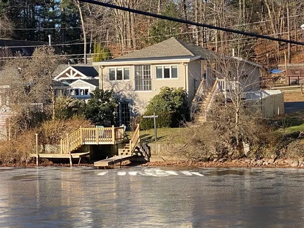 47 Old Oak Ave, Westminster, MA 01473