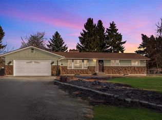 5910 N Malvern Rd, Otis Orchards, WA 99027