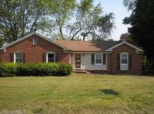 4004 Annadale Dr, Greensboro, NC 27407