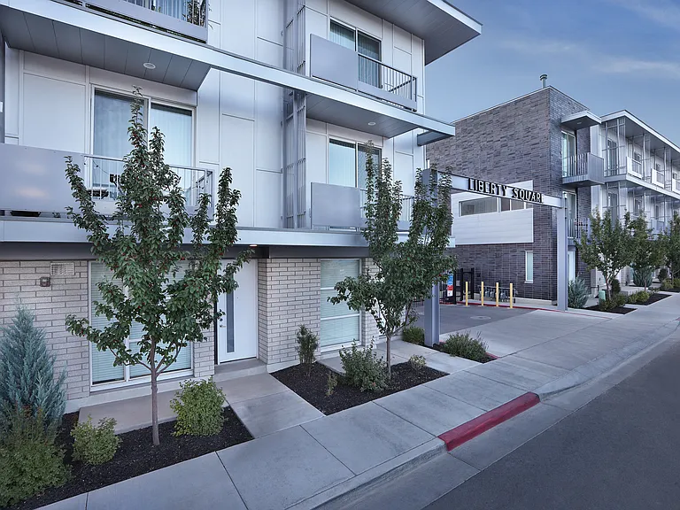 Liberty Square — Photo 1
