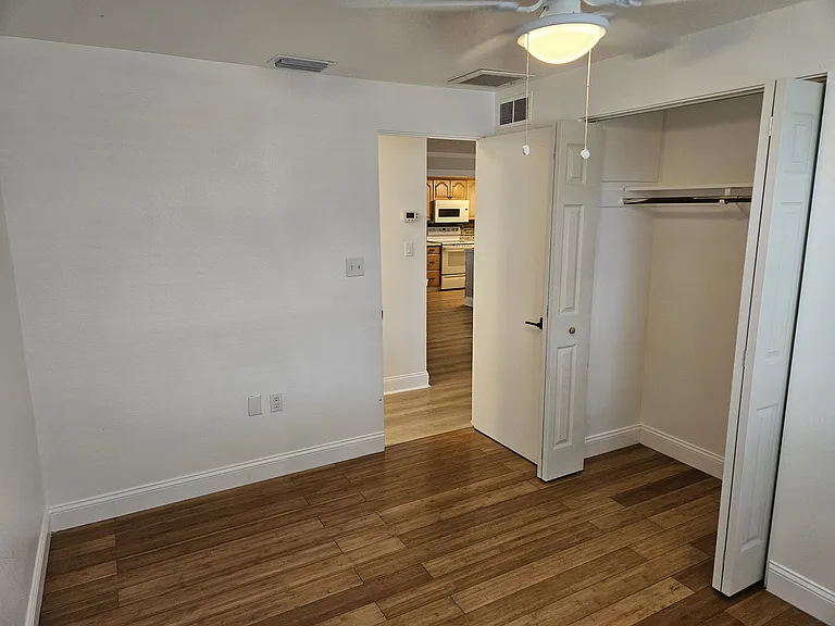 5350 Duncanwood Dr — Photo 25