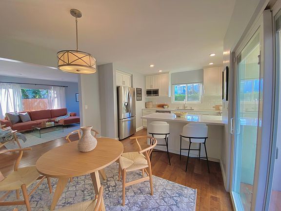 2nd image of 618 Pacific St APT 1