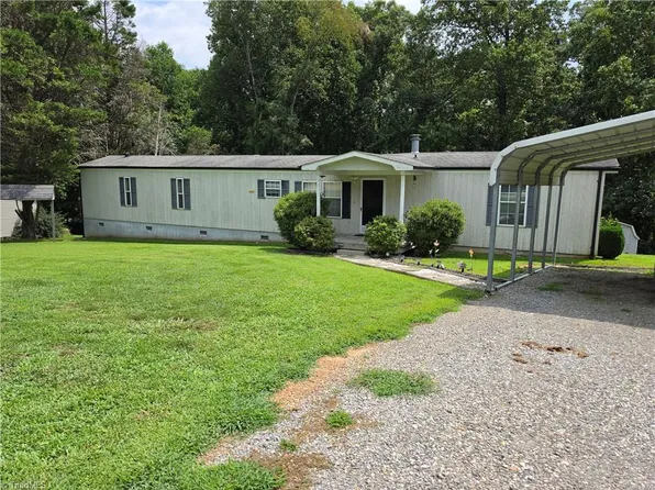 264 Smith Ridgecrest Rd, North Wilkesboro, NC 28659