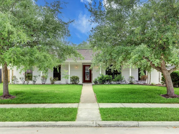 5419 Dumfries Dr, Houston, TX 77096