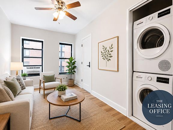 3rd image of 448 W 46th St APT 4RE