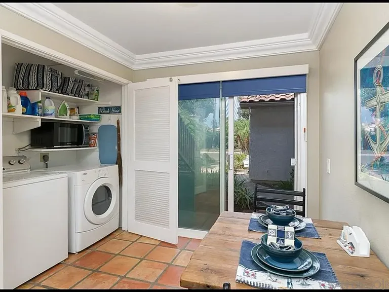 41 Kingston Ct — Photo 4