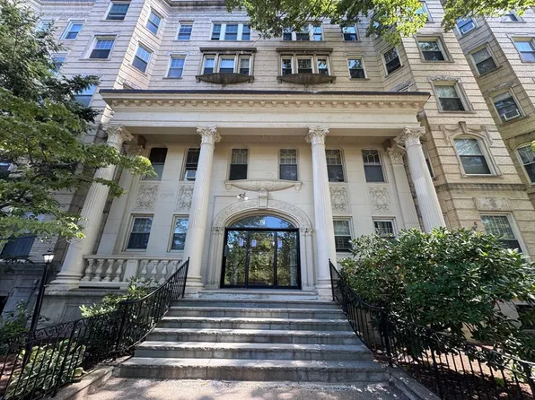 70 Fenway APT 24, Boston, MA 02115