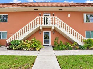 Manor Grove Village Two, Wilton Manors, FL 33305