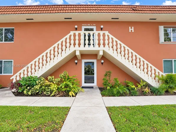 1920 NE 1st Ter APT 107H, Wilton Manors, FL 33305