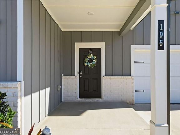 3rd image of 196 Summit Pointe Dr