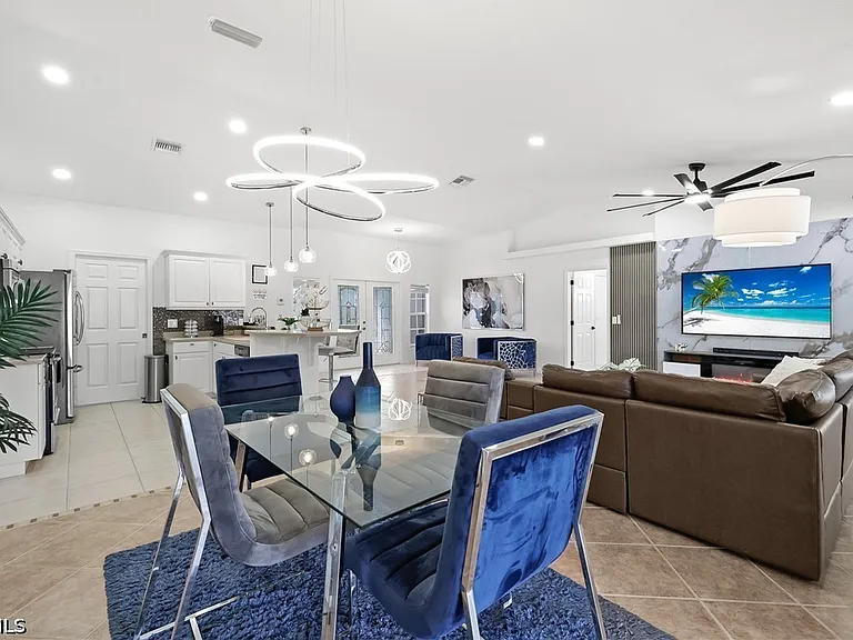 1801 Everest Pkwy — Photo 13