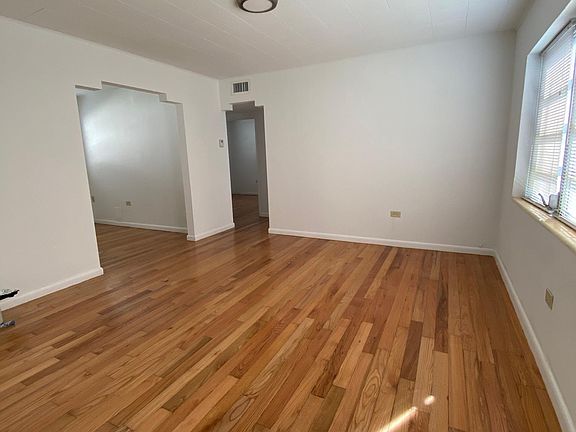 2nd image of 430 Malaga Ave APT 2