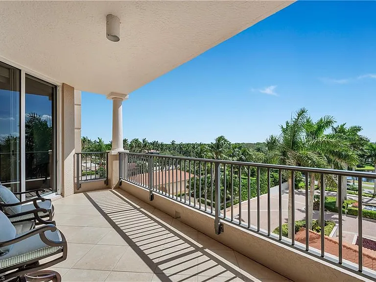23850 Via Italia Cir #404 — Photo 36