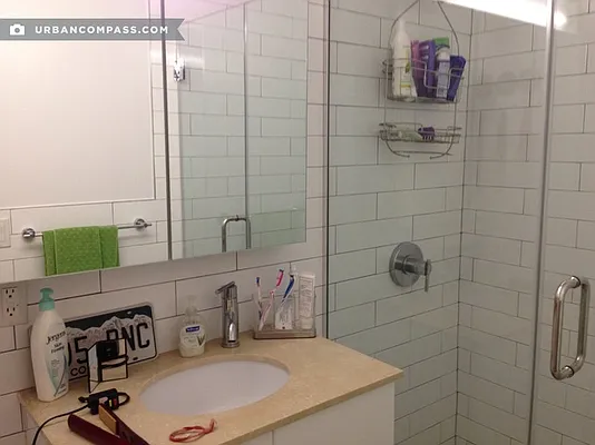 Rented by Compass | media 23