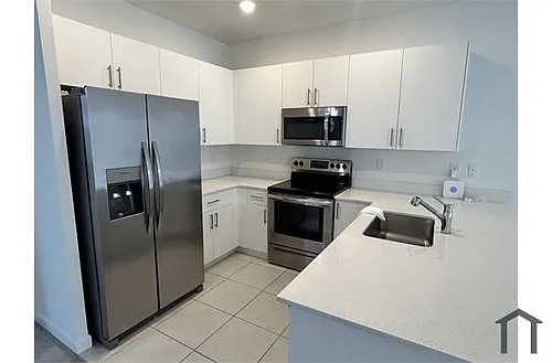 4616 NW 120th Way Photo 1
