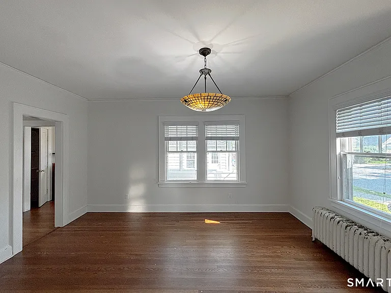 111 Arcadia Ave — Photo 6