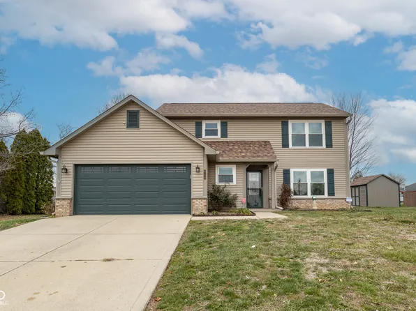 924 Delegate Dr, Shelbyville, IN 46176