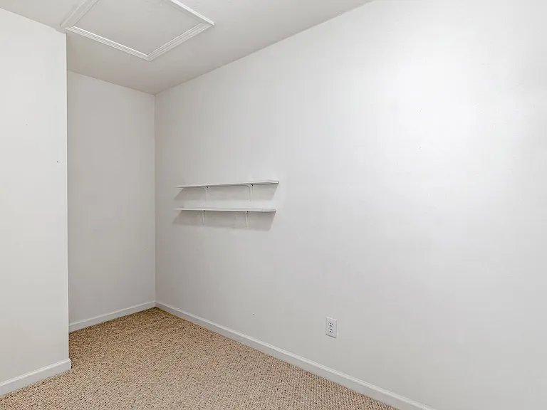 3601 Giovanni Way — Photo 32