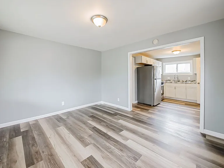 750 Scottwood St — Photo 3