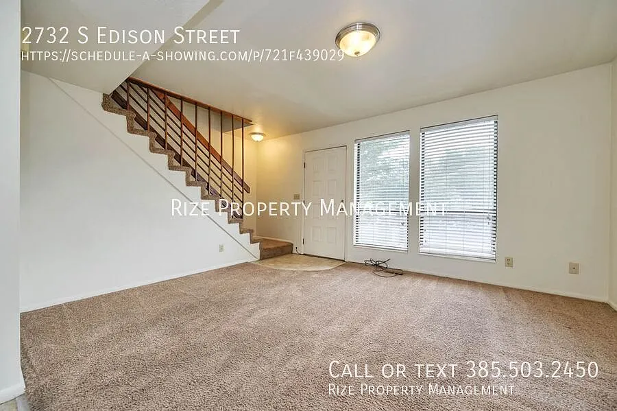 Coming Soon: Stunning 3-Bedroom Townhome! — Photo 4