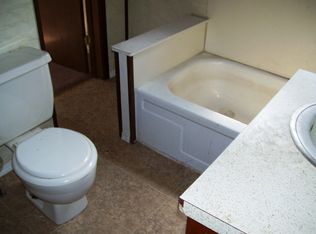 671 N Corbin St, Ashdown, AR 71822