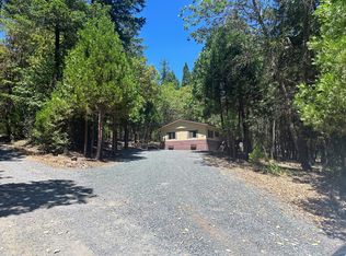 1146 Savage Creek Rd, Grants Pass, OR 97527