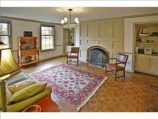 1st image of 8815 Renfrew Ln