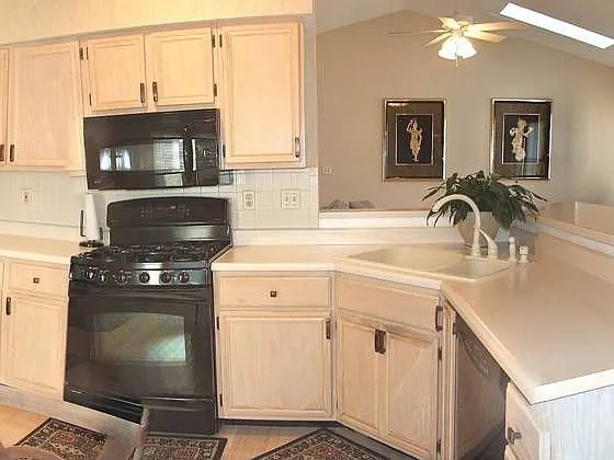 12 Hidden Hills Dr photo 1
