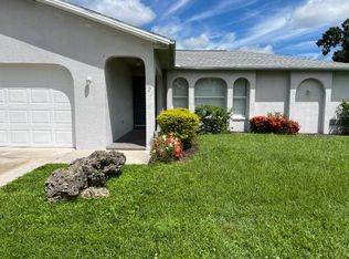 121 SE 8th St, Cape Coral, FL 33990