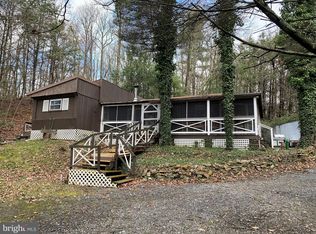 1053 Dever Hollow Rd, Millerstown, PA 17062