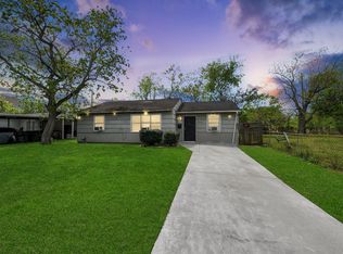 5018 Northridge Dr, Houston, TX 77033