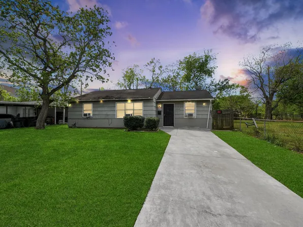 5018 Northridge Dr, Houston, TX 77033